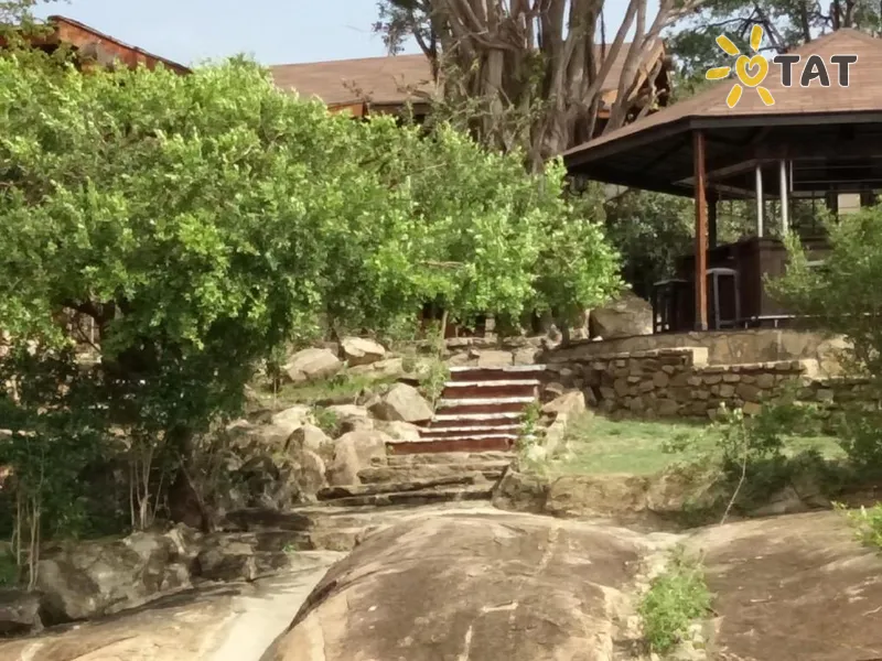 Фото отеля Lobo Wildlife Lodge 4* Serengeti Tanzanija išorė ir baseinai