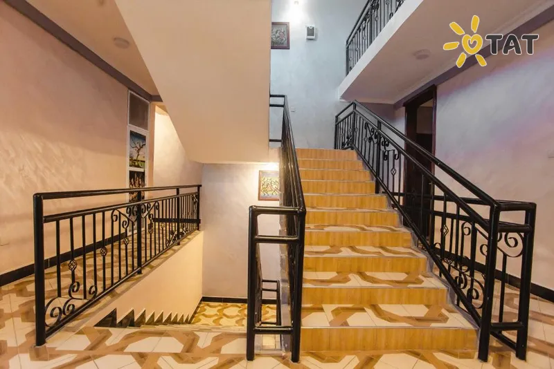 Фото отеля The Okaseni Lodge 1* Аруша Танзания лобби и интерьер