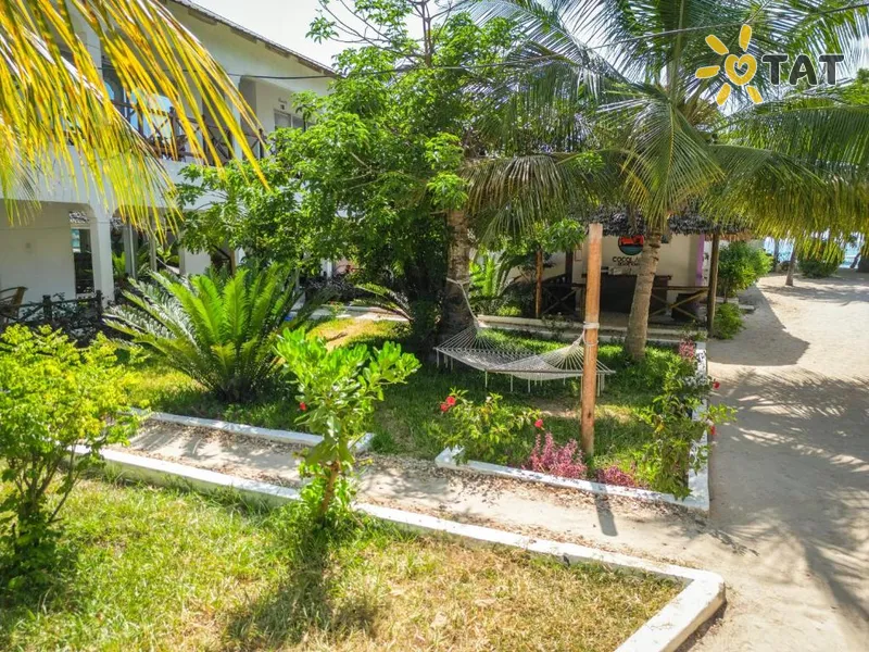 Фото отеля Cocolala Beach House 4* Нунгви Танзания экстерьер и бассейны