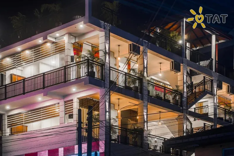 Фото отеля Maple Place 4* Унаватуна Шри-Ланка экстерьер и бассейны