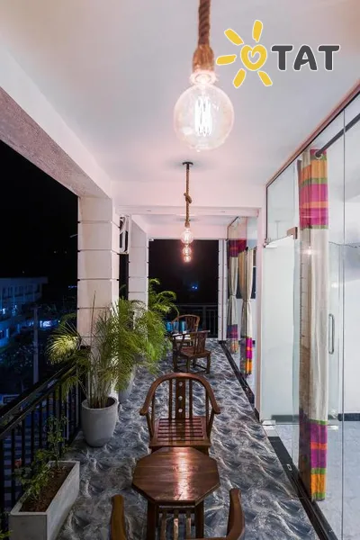 Фото отеля Maple Place 4* Унаватуна Шри-Ланка экстерьер и бассейны