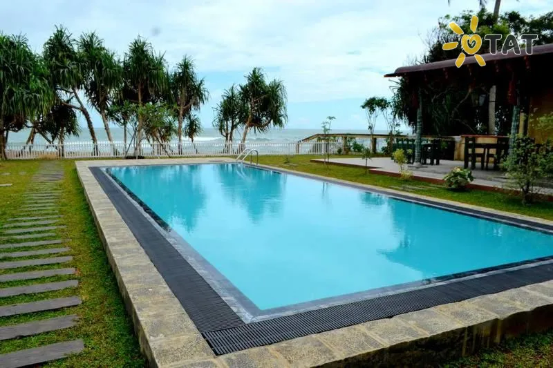 Фото отеля Guru Beach Resort 3* Tangalle Šrilanka ārpuse un baseini
