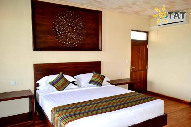 Фото отеля Guru Beach Resort 3* Tangalle Šrilanka cipariem