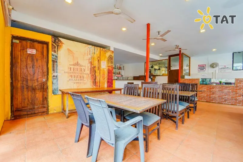 Фото отеля Townhouse Calangute - Baga Circle Formerly Park Avenue 2* Šiaurės Goa Indija barai ir restoranai