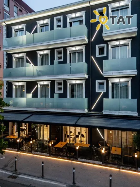 Фото отеля La Tour Palace Hotel & Restaurant 3* Riminis Italija išorė ir baseinai