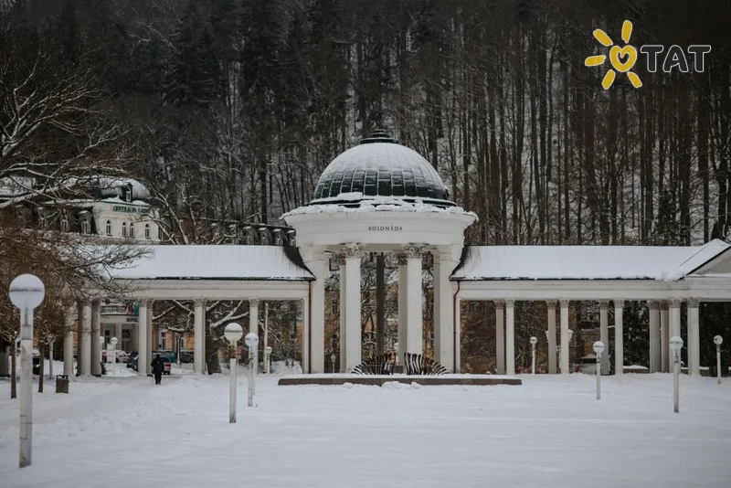 Фото отеля OREA Hotel Palace Zvon 4* Марианске-Лазне Чехия экстерьер и бассейны