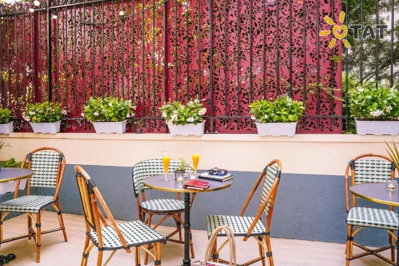 Фото отеля Timhotel Tour Eiffel 3* Parīze Francija bāri un restorāni