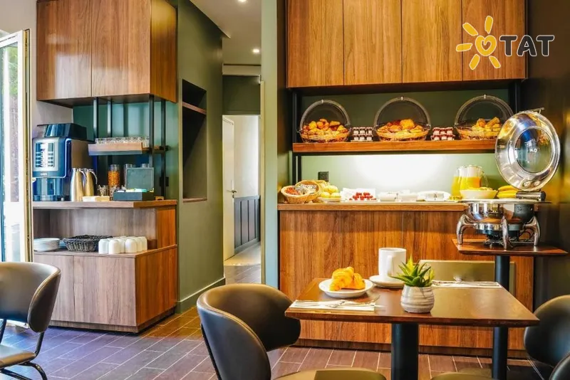 Фото отеля Timhotel Tour Eiffel 3* Parīze Francija bāri un restorāni