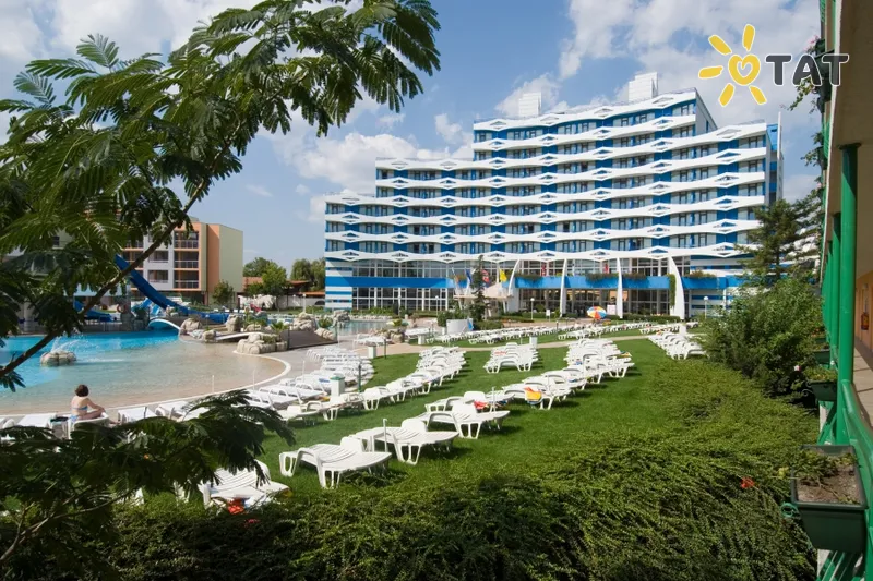 Фото отеля Trakia Plaza Hotel & Apartments 4* Солнечный берег Болгария экстерьер и бассейны