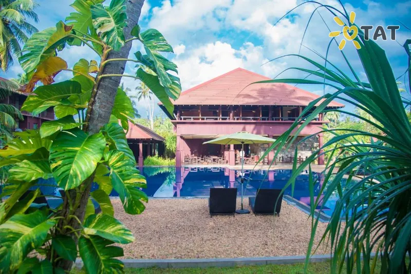 Фото отеля Celestia Ayurveda Resort 4* Бентота Шри-Ланка экстерьер и бассейны