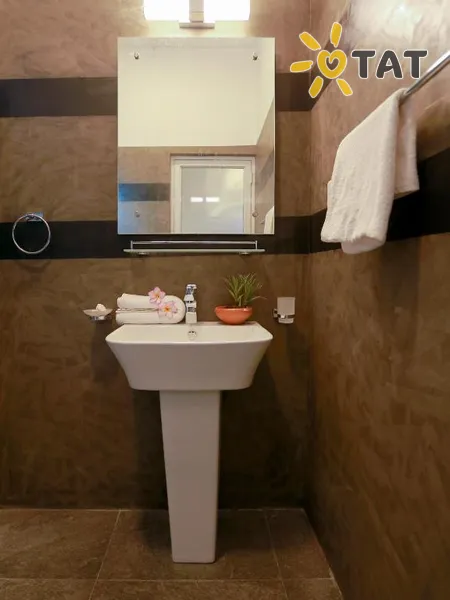 Фото отеля Sea View Villa 2* Хиккадува Шри-Ланка номера