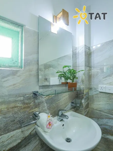 Фото отеля Sea View Villa 2* Хиккадува Шри-Ланка номера