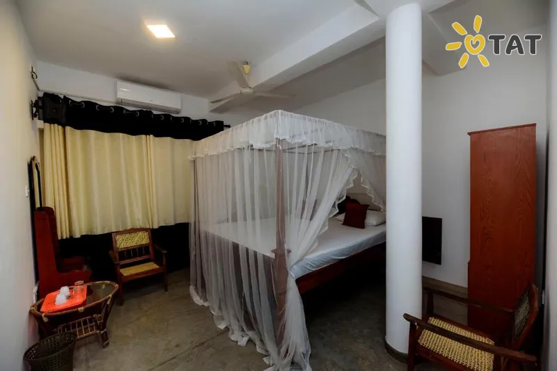 Фото отеля Beach Prime Time Hotel 3* Унаватуна Шри-Ланка номера