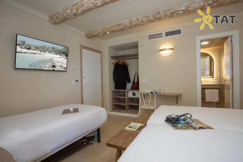 Фото отеля Casual Bahia Ibiza Hotel San Antonio 3* par. Ibiza Spānija cipariem