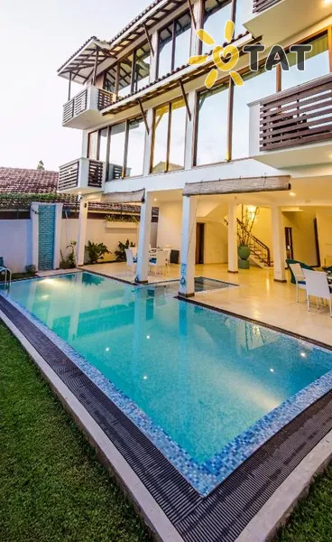 Фото отеля Binnacle Negombo 3* Negombo Šrilanka ārpuse un baseini