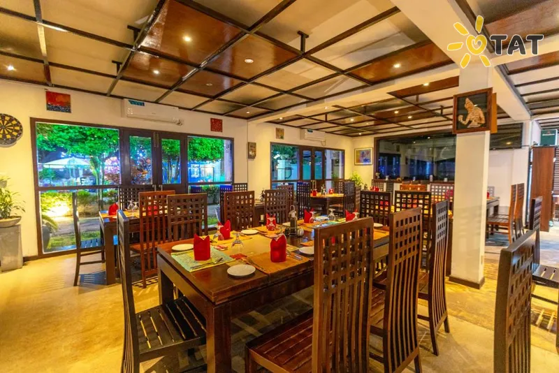 Фото отеля The Mangrove Cave Hotel 4* Косгода Шри-Ланка бары и рестораны