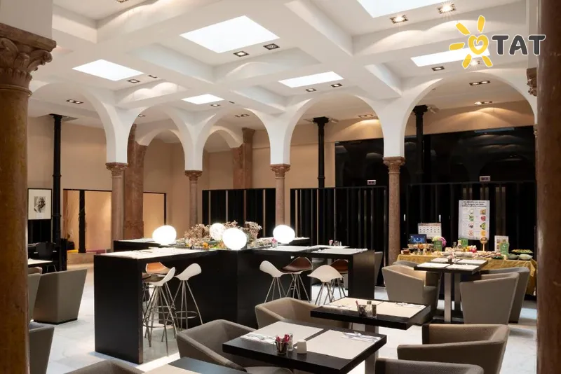 Фото отеля Petit Palace Plaza Mаlaga 4* Малага Испания бары и рестораны