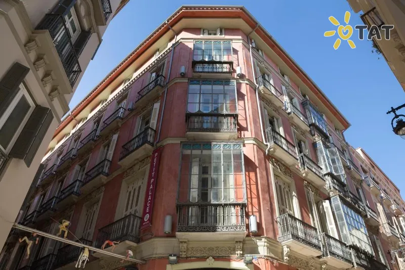 Фото отеля Petit Palace Plaza Mаlaga 4* Малага Испания экстерьер и бассейны