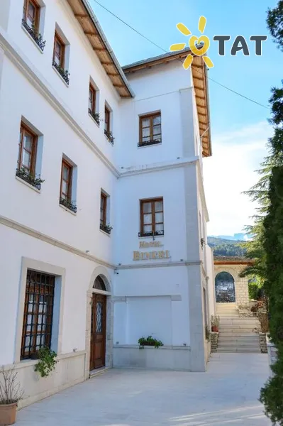 Фото отеля Bineri Hotel 4* Саранда Албания экстерьер и бассейны