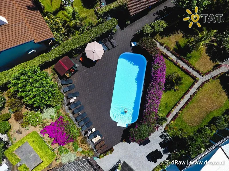 Фото отеля Quinta de Santana 4* Понта-Делгада Португалия экстерьер и бассейны