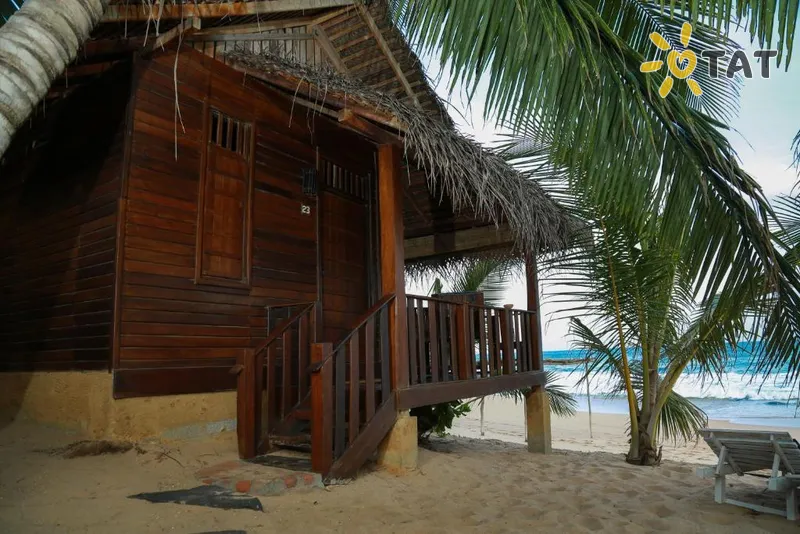 Фото отеля Ganesh Garden Beach Cabanas 3* Tangalle Šrilanka ārpuse un baseini