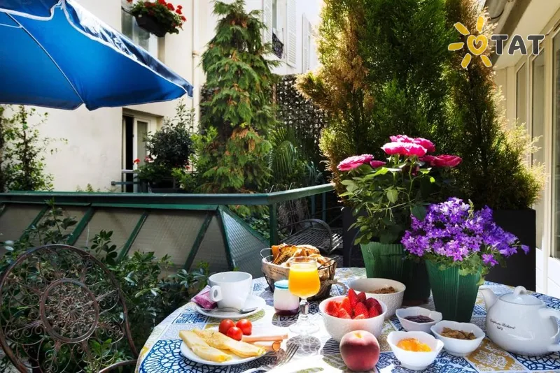 Фото отеля Monceau Wagram 4* Parīze Francija bāri un restorāni