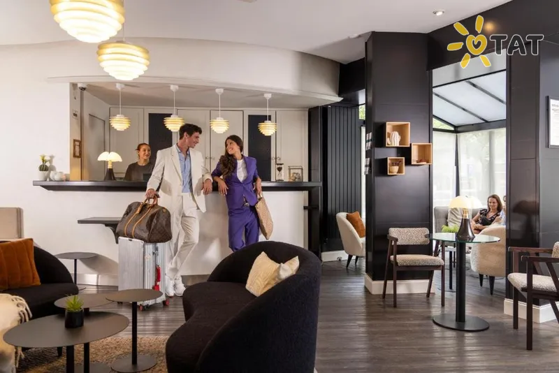 Фото отеля Plaza Etoile 3* Париж Франция лобби и интерьер