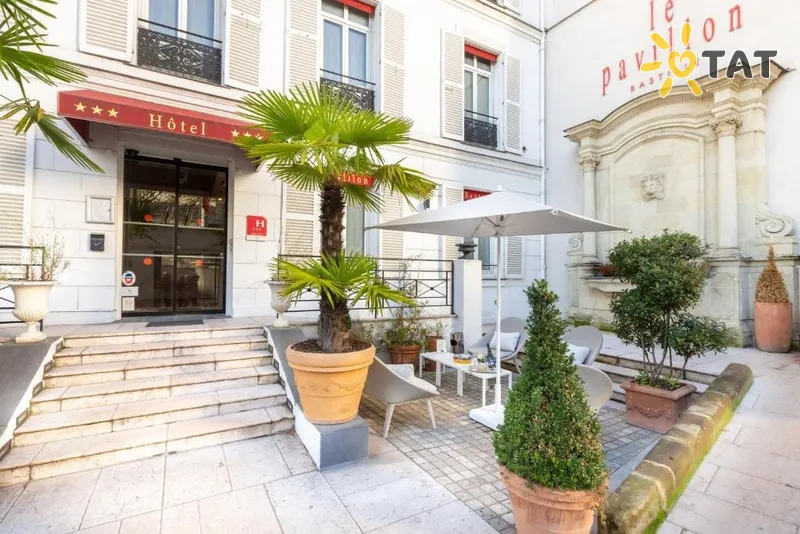 Фото отеля Pavillon Bastille 3* Paryžius Prancūzija išorė ir baseinai