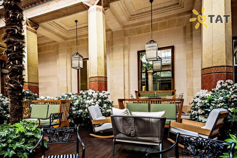 Фото отеля Prince De Galles 5* Paryžius Prancūzija barai ir restoranai