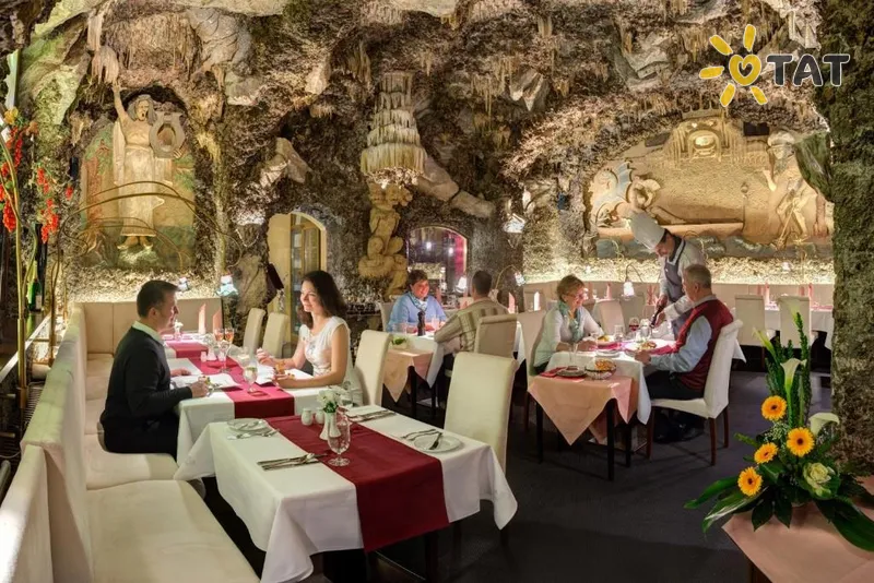 Фото отеля Adria Hotel Prague 4* Прага Чехия бары и рестораны