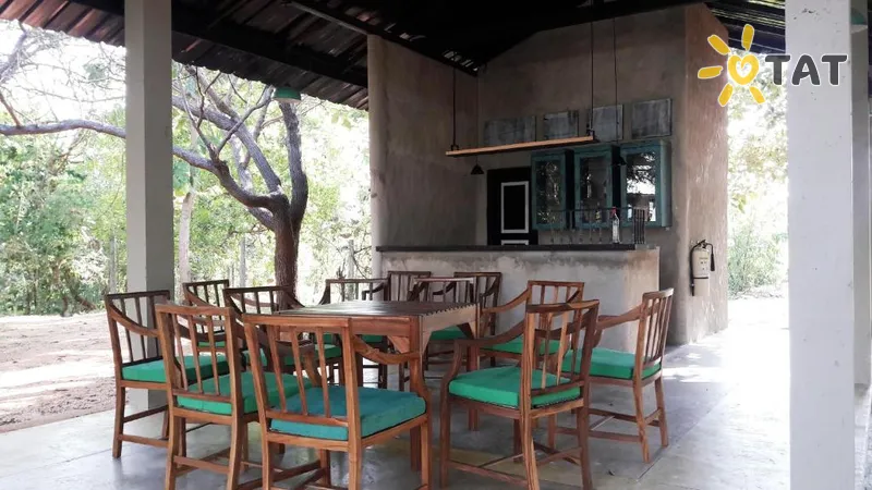 Фото отеля Rangiri Dambulla Resort 4* Dambulla Šrilanka bāri un restorāni