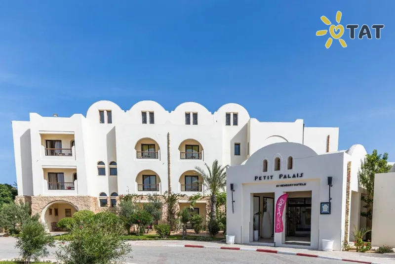 Фото отеля Le Petit Palais Djerba & Spa 4* par. Džerba Tunisija ārpuse un baseini