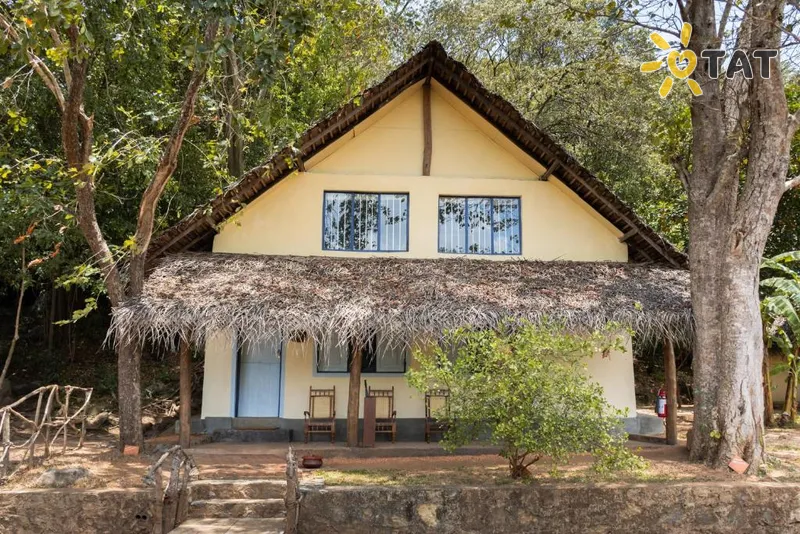 Фото отеля Amuna Ayurveda & Wellness Retreat 5* Kandis Šri Lanka išorė ir baseinai