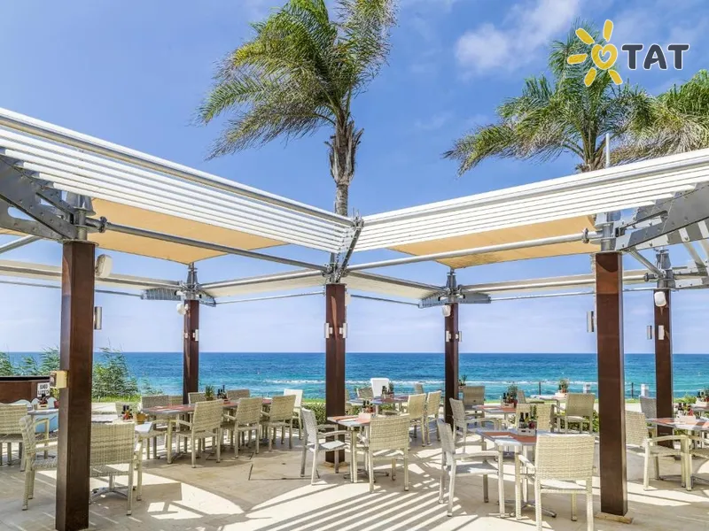 Фото отеля Alexander the Great Beach Hotel 4* Patosas Kipras barai ir restoranai