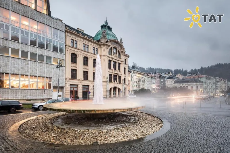 Фото отеля Interhotel Central 4* Karlovi Varai Čekija išorė ir baseinai