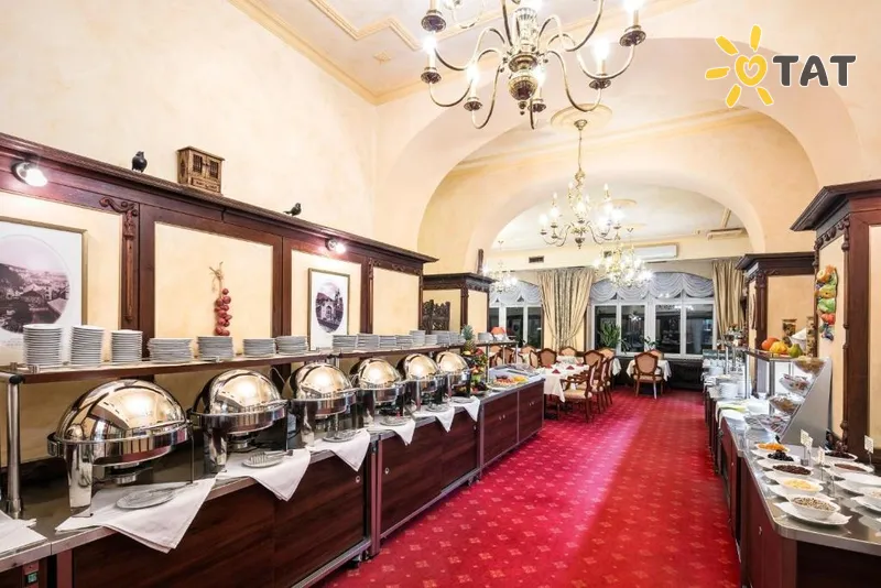Фото отеля Interhotel Central 4* Karlovi Varai Čekija barai ir restoranai