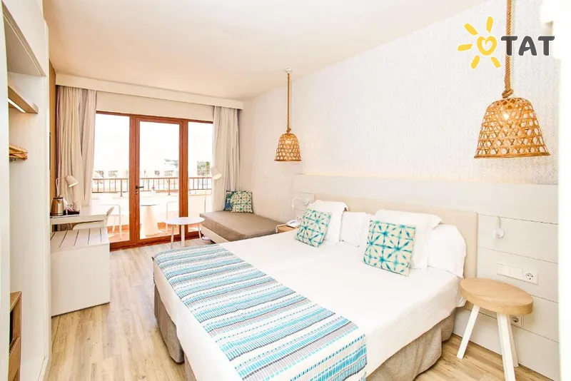 Фото отеля Leonardo Royal Ibiza Santa Eulalia Hotel 4* par. Ibiza Spānija cipariem