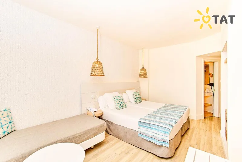 Фото отеля Leonardo Royal Ibiza Santa Eulalia Hotel 4* par. Ibiza Spānija cipariem