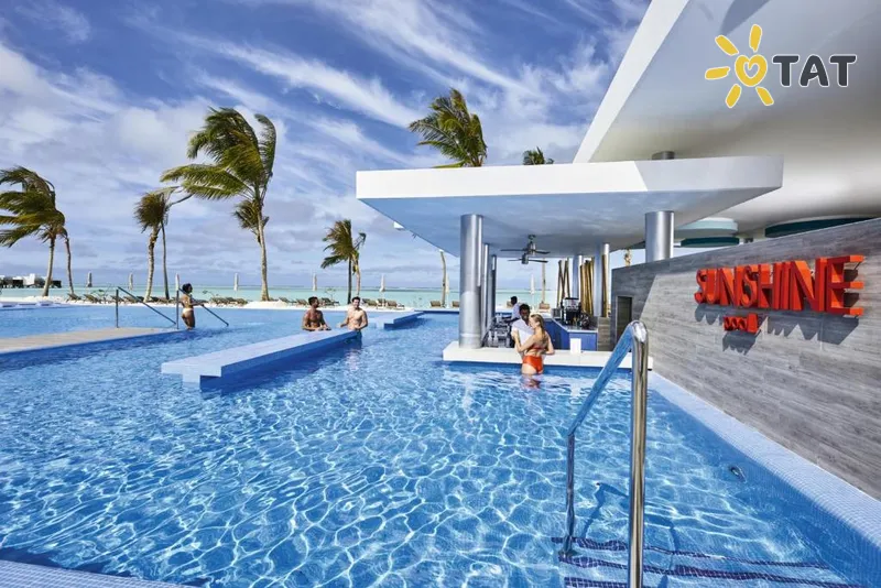Фото отеля Riu Atoll Hotel 4* Даалу Атолл Мальдивы экстерьер и бассейны