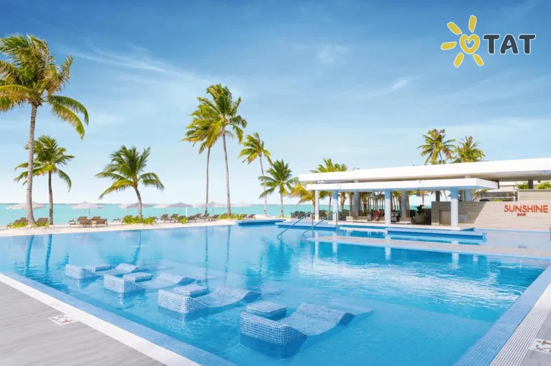 Фото отеля Riu Atoll Hotel 4* Даалу Атолл Мальдивы экстерьер и бассейны
