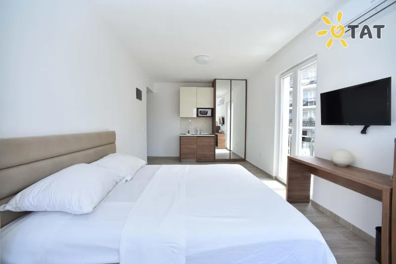 Фото отеля L Palace Apartaments 4* Budva Juodkalnija numeriai