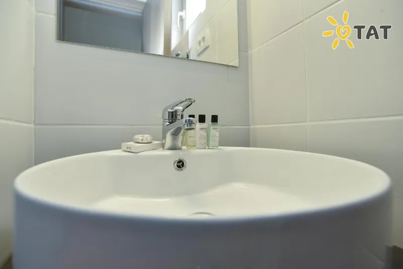 Фото отеля L Palace Apartaments 4* Budva Juodkalnija numeriai