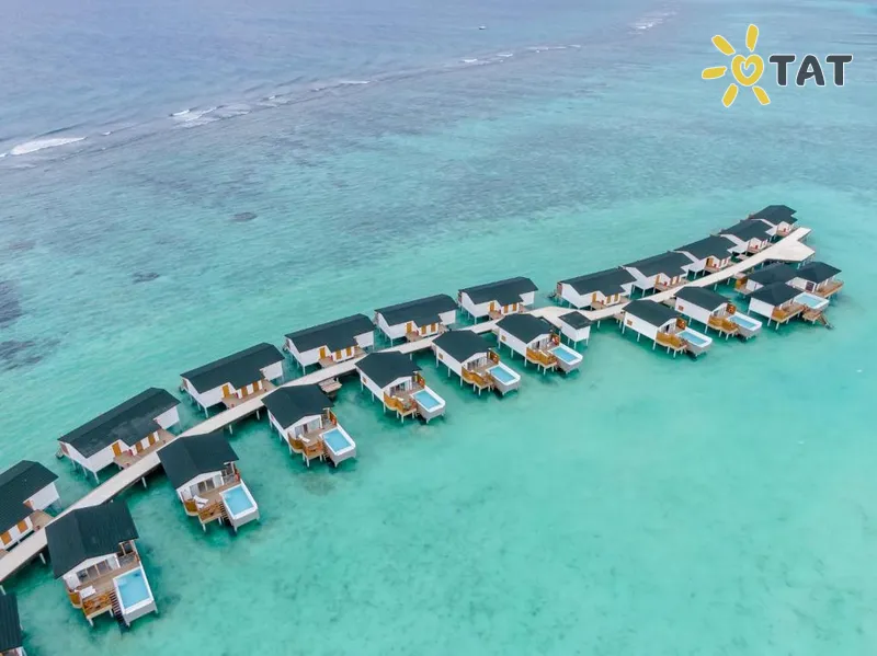 Фото отеля Joy Island 5* Ziemeļu Males atols Maldīvija ārpuse un baseini