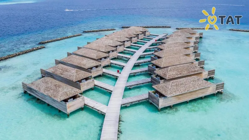Фото отеля Kagi Maldives Spa Island 5* Šiaurės Malės atolas Maldyvai išorė ir baseinai