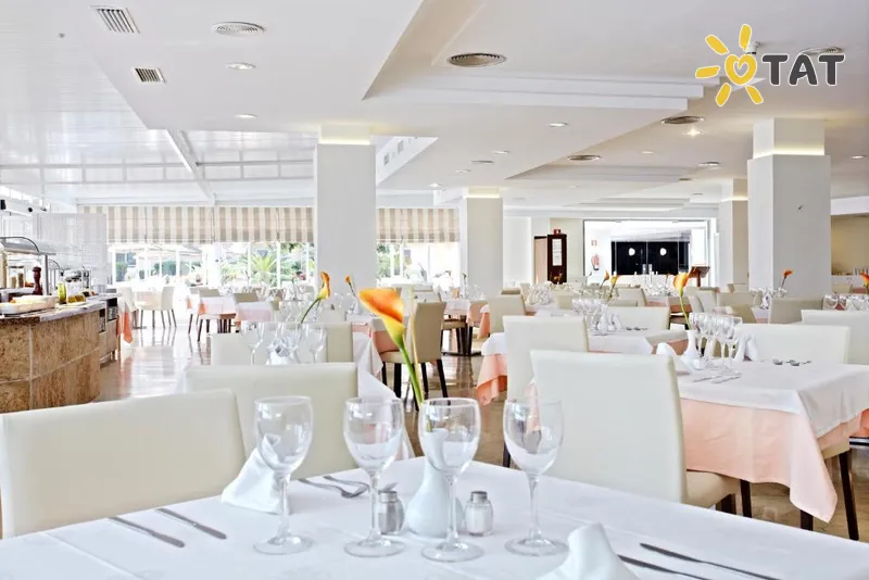 Фото отеля Grupotel Port De Alcudia 4* Maljorka Ispanija barai ir restoranai
