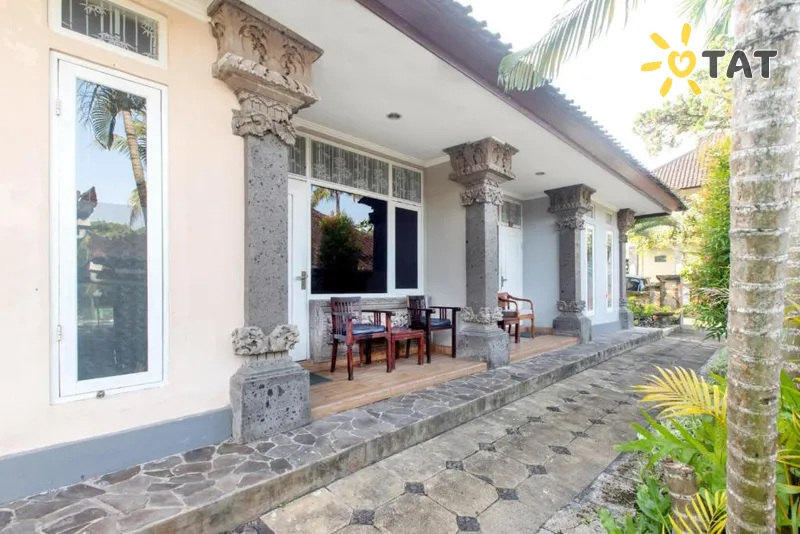 Фото отеля Dewi Sinta Hotel & Restaurant 3* Кута (о. Балі) Індонезія екстер'єр та басейни