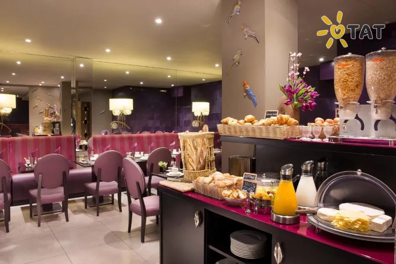 Фото отеля Mondial Hotel 3* Париж Франція бари та ресторани