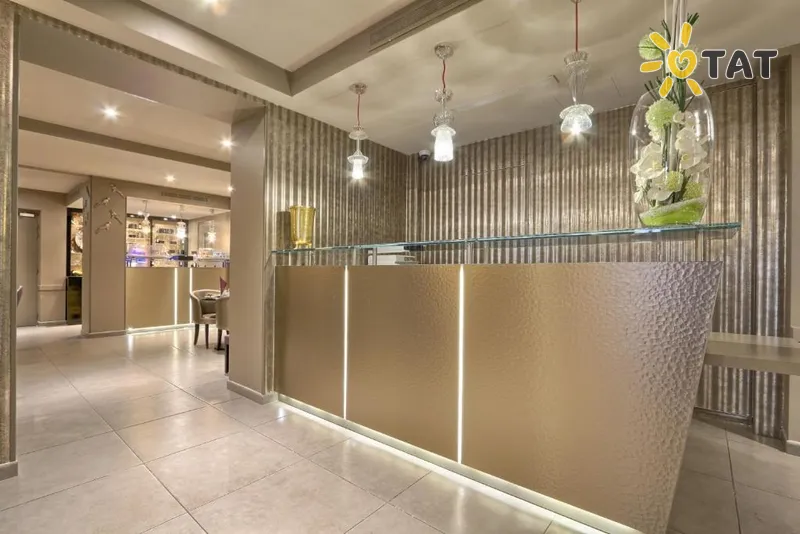 Фото отеля Mondial Hotel 3* Париж Франція бари та ресторани