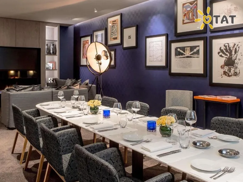 Фото отеля Sofitel Paris Arc De Triomphe 5* Париж Франція бари та ресторани