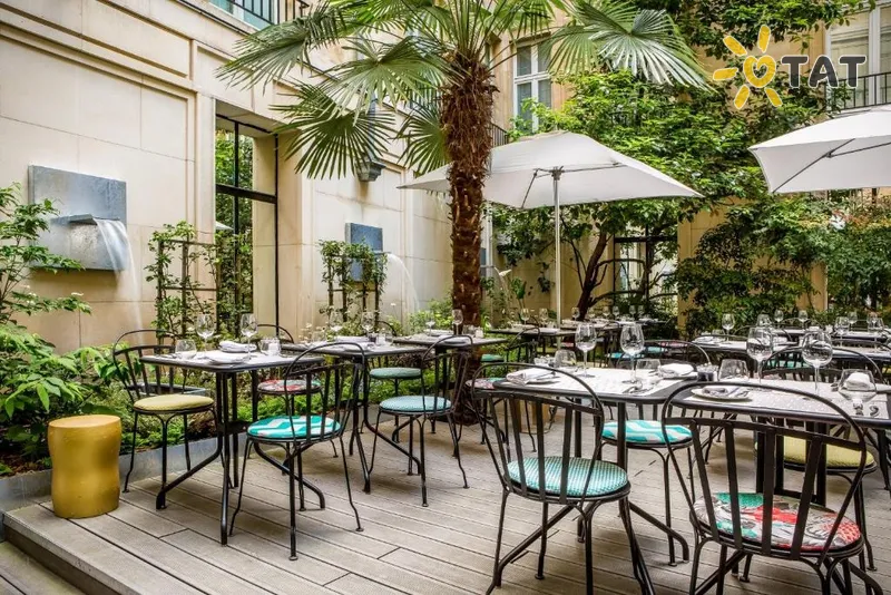 Фото отеля Sofitel Le Faubourg 5* Париж Франція бари та ресторани